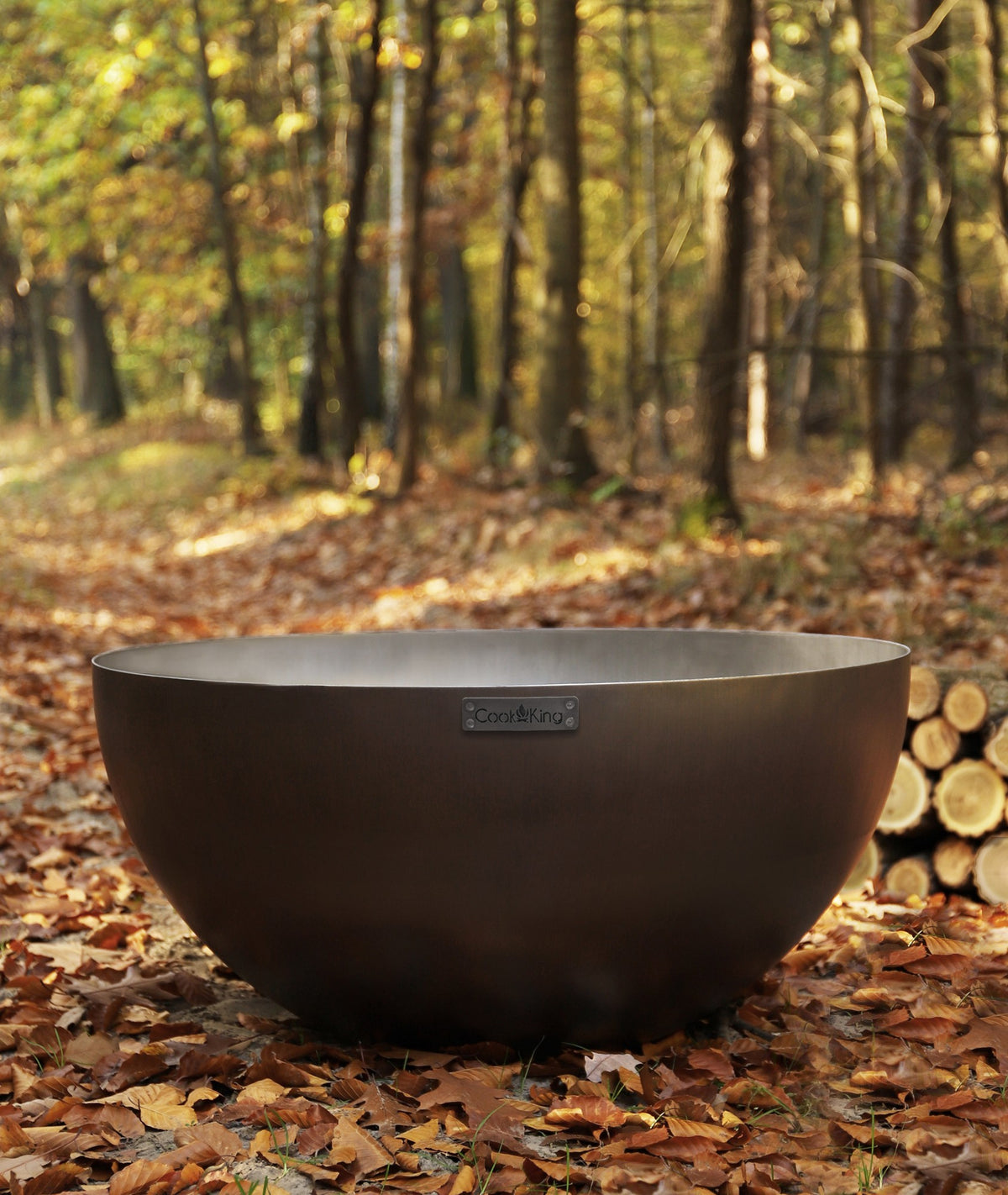 Cook King DALLAS – Brasero en acier Ø 85 cm — mise en situation