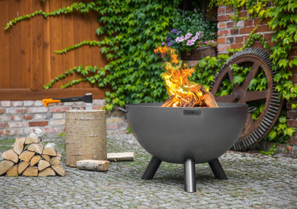 Cook King KONGO – Brasero en acier Ø 85 cm — mise en situation