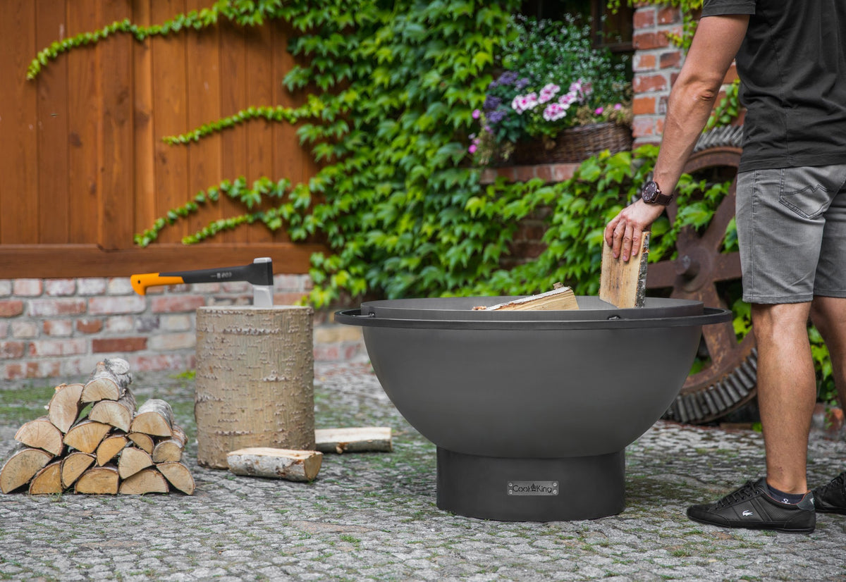 Cook King FAT BOY – Brasero en acier Ø 85 cm — mise en situation