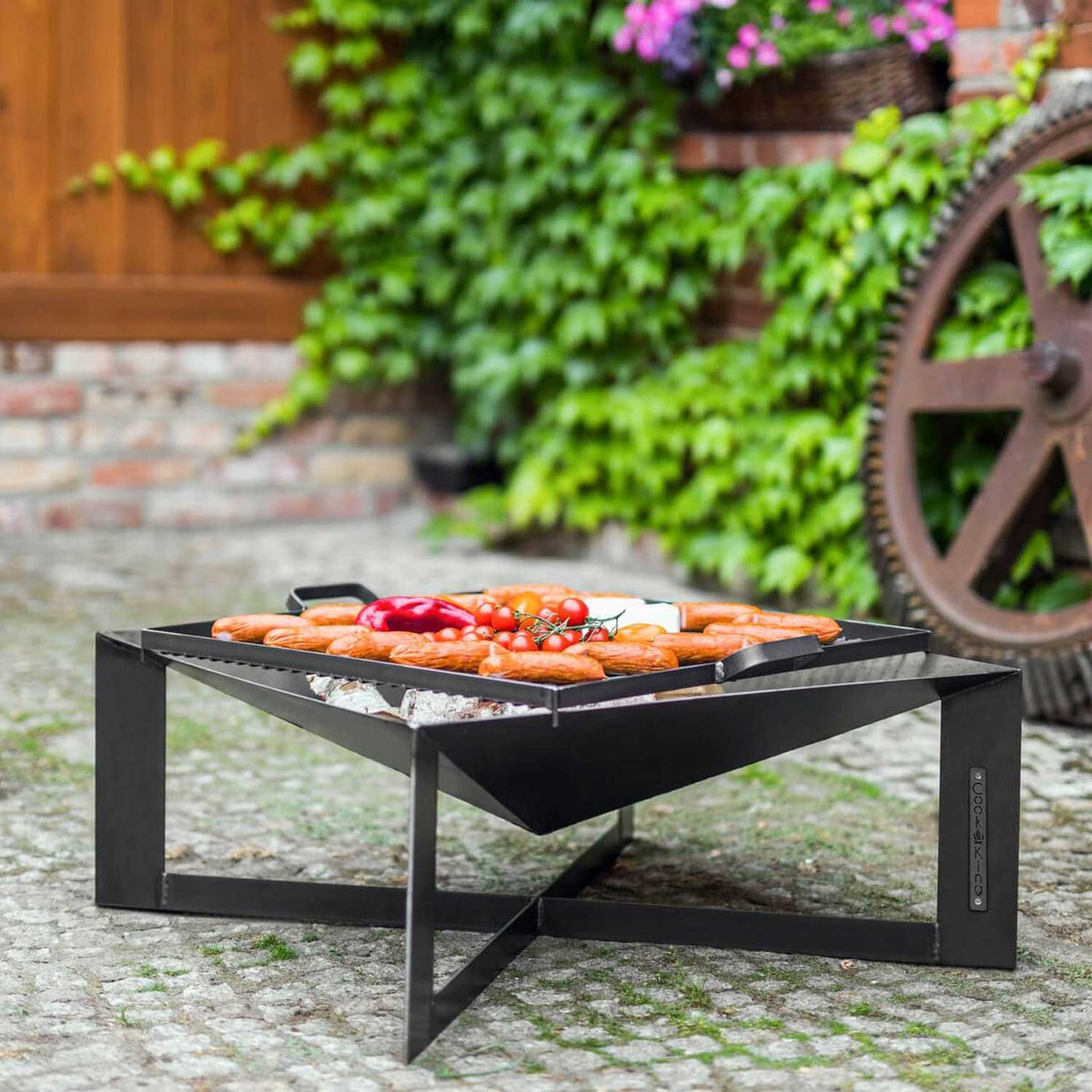 Cook King - Braséro de jardin «CUBA» 70 x 70 cm, 2